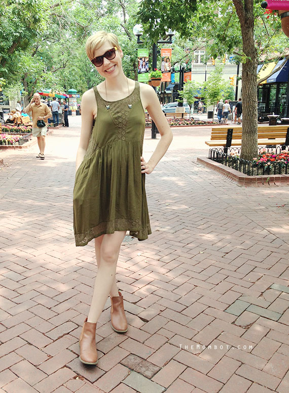 What I Wore: Green lace Anthropologie dress | TheMombot.com