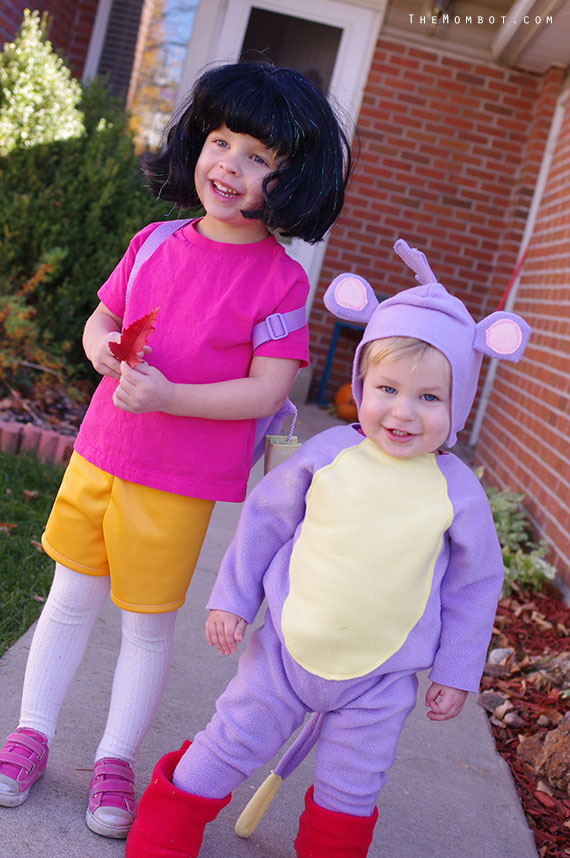 DIY Dora and Boots Costumes | TheMombot.com